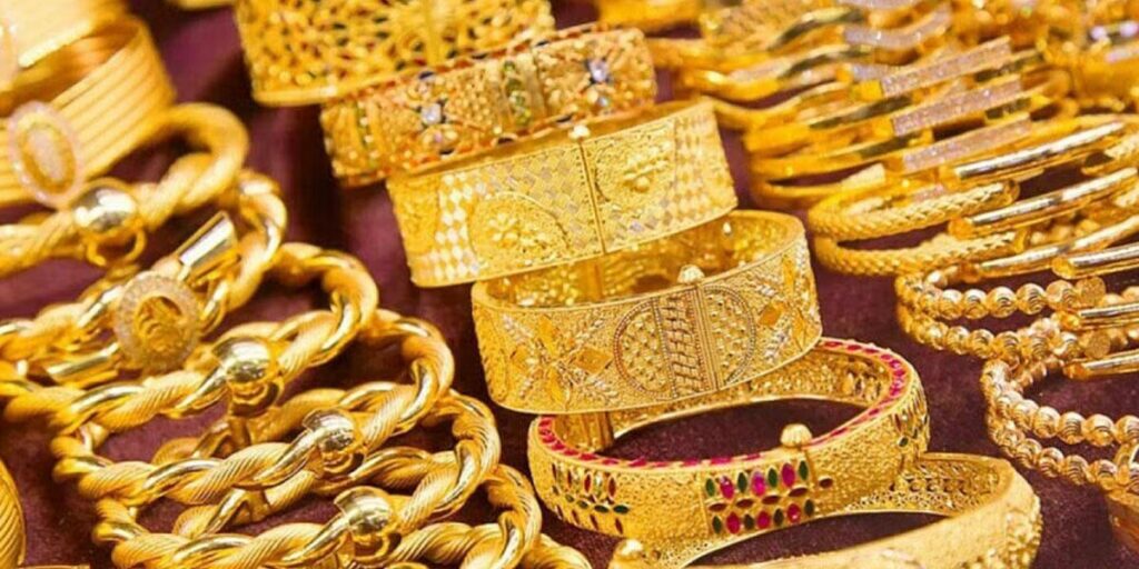 বাড়ল স্বর্ণের দাম, কত টাকায় বিক্রি হচ্ছে আজ #2